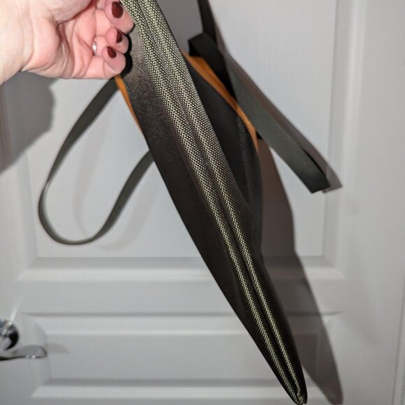 Bench Two-Tone Tote Bag - Picture 5 of 5